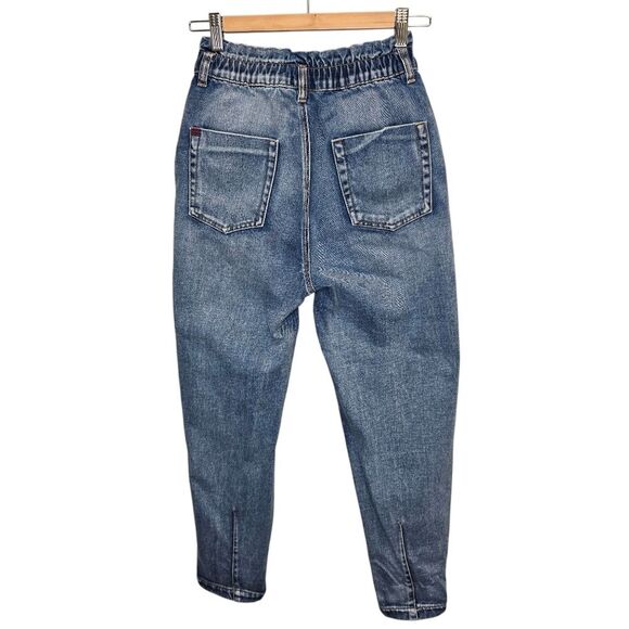 BDG Women's 24 Medium Wash Elastic High Waist  Blue Denim Mom Jeans - Picture 5 of 15